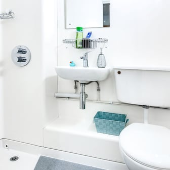 Bronze Plus En Suite - Image 3